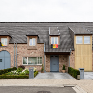 BERLARE / BLAUWHOFDREEF